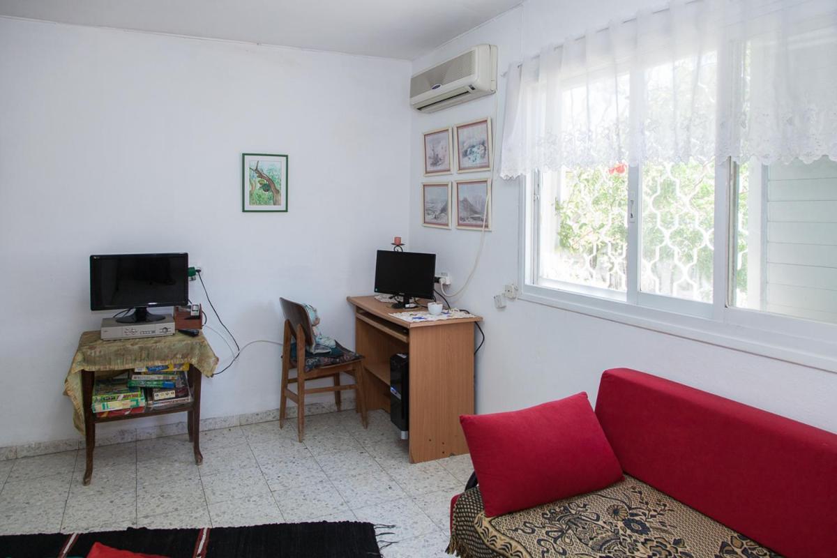 Stella Maris Hosting Apartment ไฮฟา ภายนอก รูปภาพ